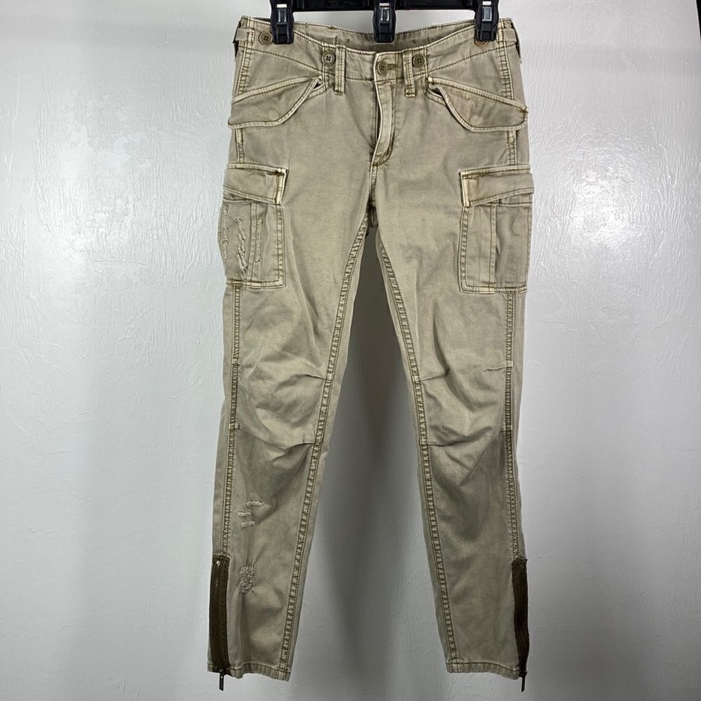 ❤️Last Chance BCBGMaxAzria pale olive green color distressed cargo pants size 27